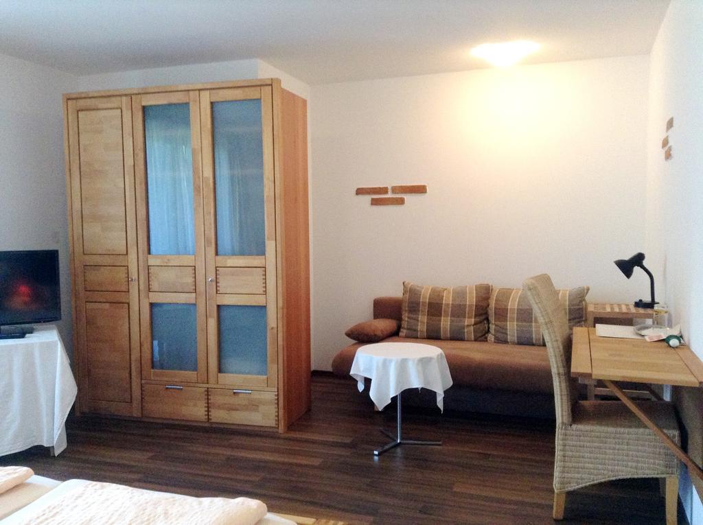 Gasthof Zur Haltestelle Lasberg Ruang foto
